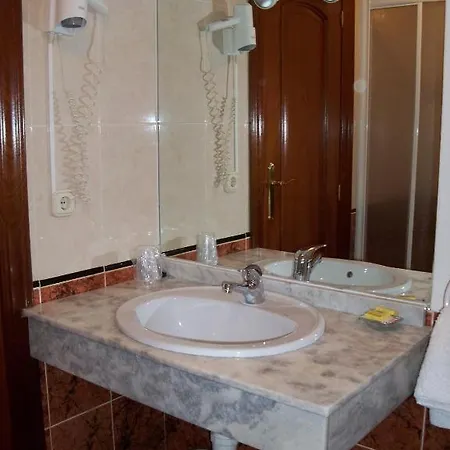 Virgen Del Villar 2* Laguna de Duero