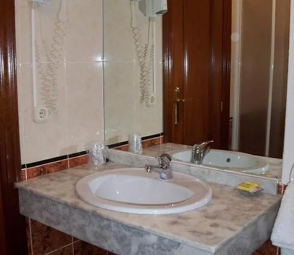 Virgen Del Villar 2* Laguna de Duero